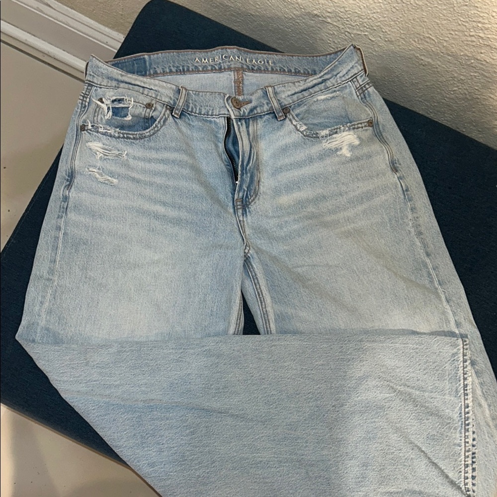 American Eagle Outfitters Light Blue Jeans